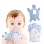 50 X BRAND NEW LINAME PREMIUM TEETHIMG SETS WITH GIRAFFE MITTEN AND FROG TEETHING TOY R10-11