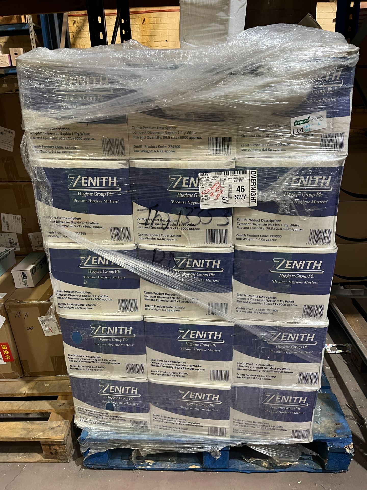 5 X BRAND NEW PACKS OF 6000 WHITE NAPKINS 30.5 X 21 R10-12