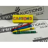 576 X BRAND NEW PACKS OF 4 ASSORTED CHILDRENS CRAYONS R10-11