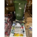 16 PIECE MIXED LOT INCLUDING TOOLS, DECK CHAIRS, GREEN BIN ETC R12-4