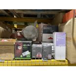 32 PIECE MIXED LOT INCLUDING LIGHTINGS, SHADES ETC R6-5