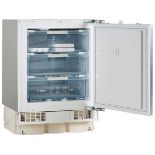 Bosch GUD15AFF0G Built Under Freezer. - H/S. RRP £649.00. Adding new food to the freezer raises