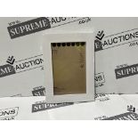 60 X BRAND NEW WHITE WOODEN PICTURE FRAMES R3-6