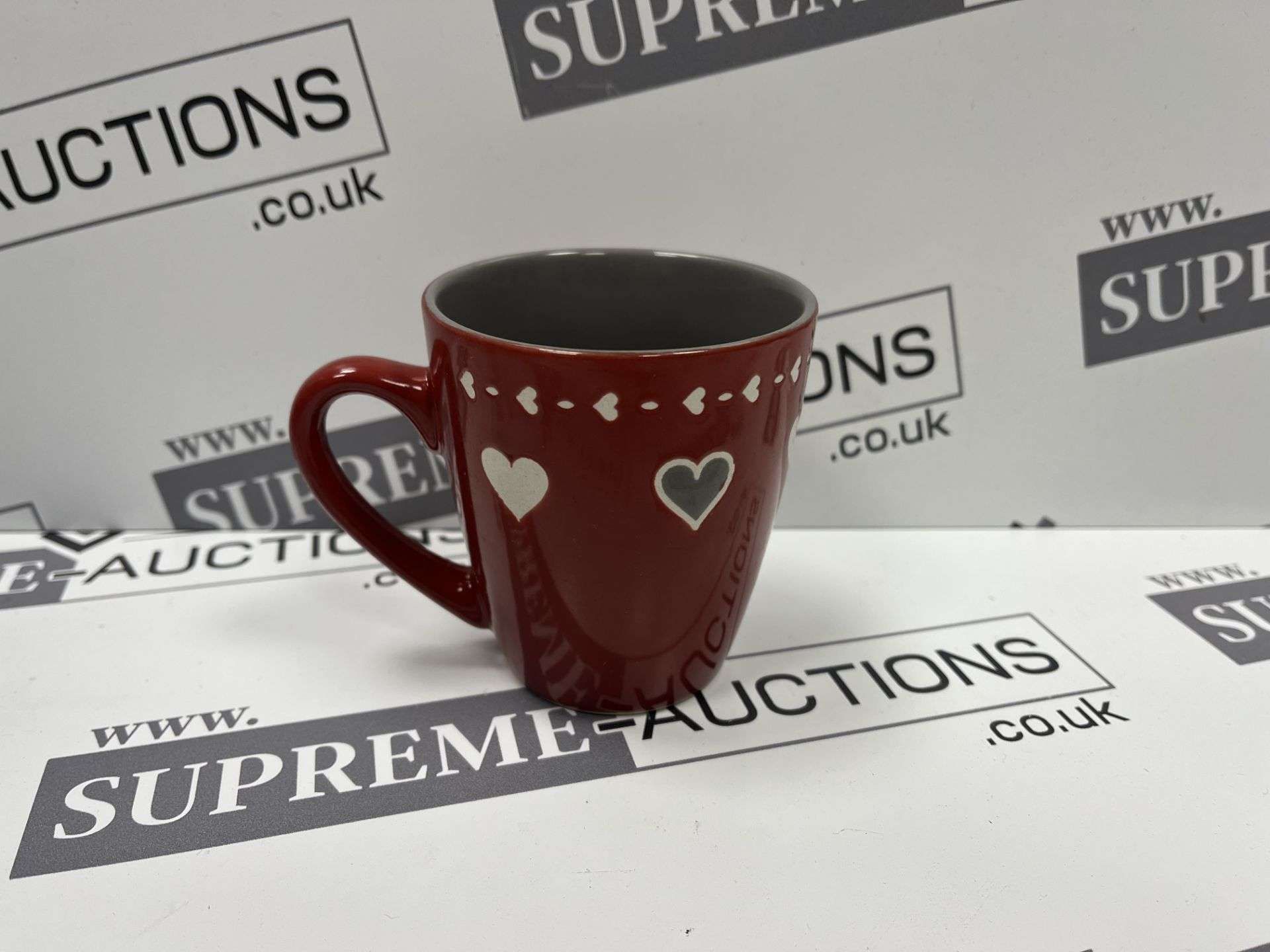 96 X BRAND NEW RED HEART DESIGN MUGS R16-13