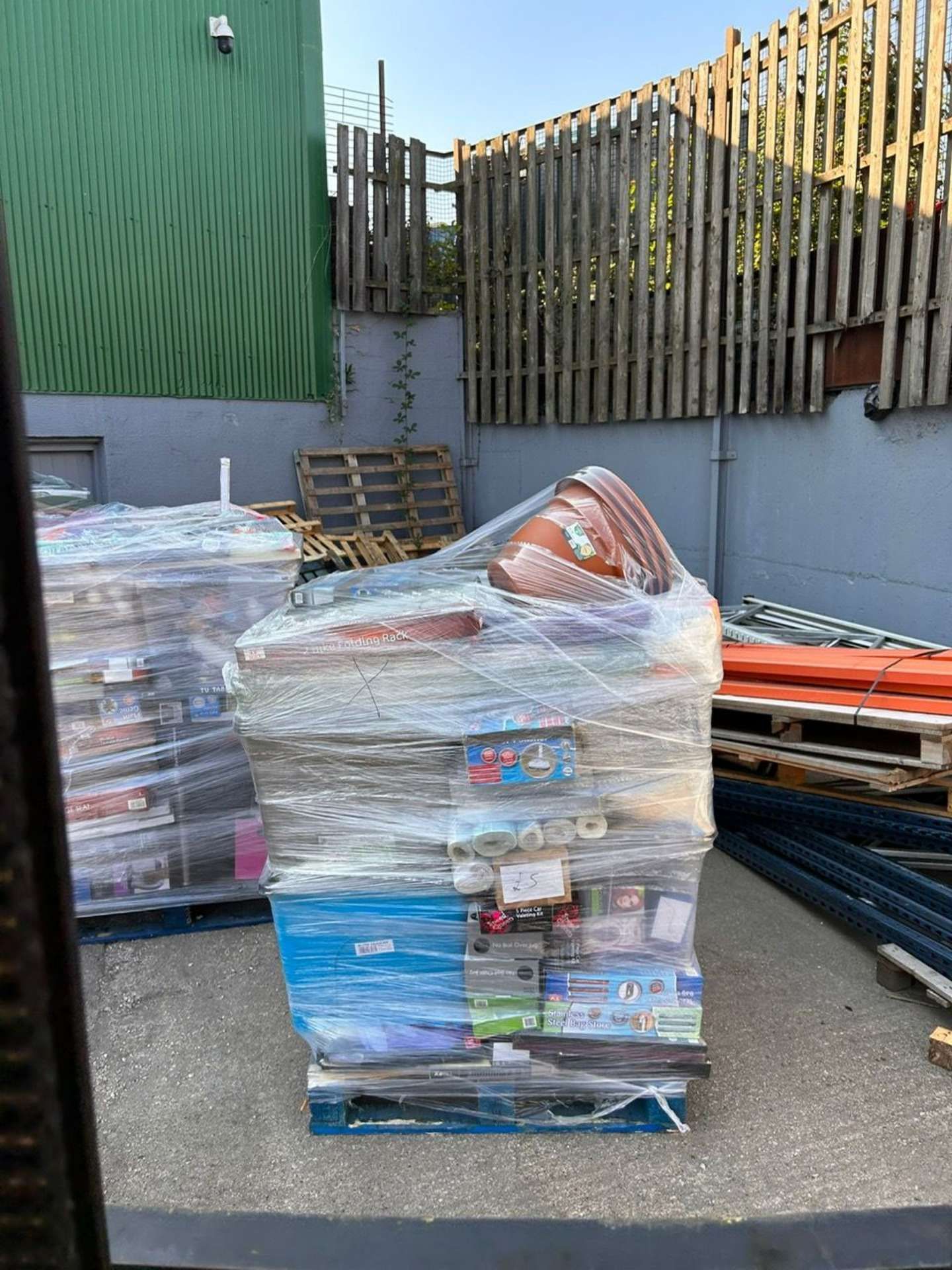 Large Pallet of Unchecked End of Line/Damaged Packaging Supermarket Stock. Huge variety of items - Image 11 of 18