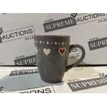 72 X BRAND NEW GREY HEART DESIGN MUGS R15-8