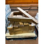 PALLET TO CONTAIN 3 X DESKS R16-2