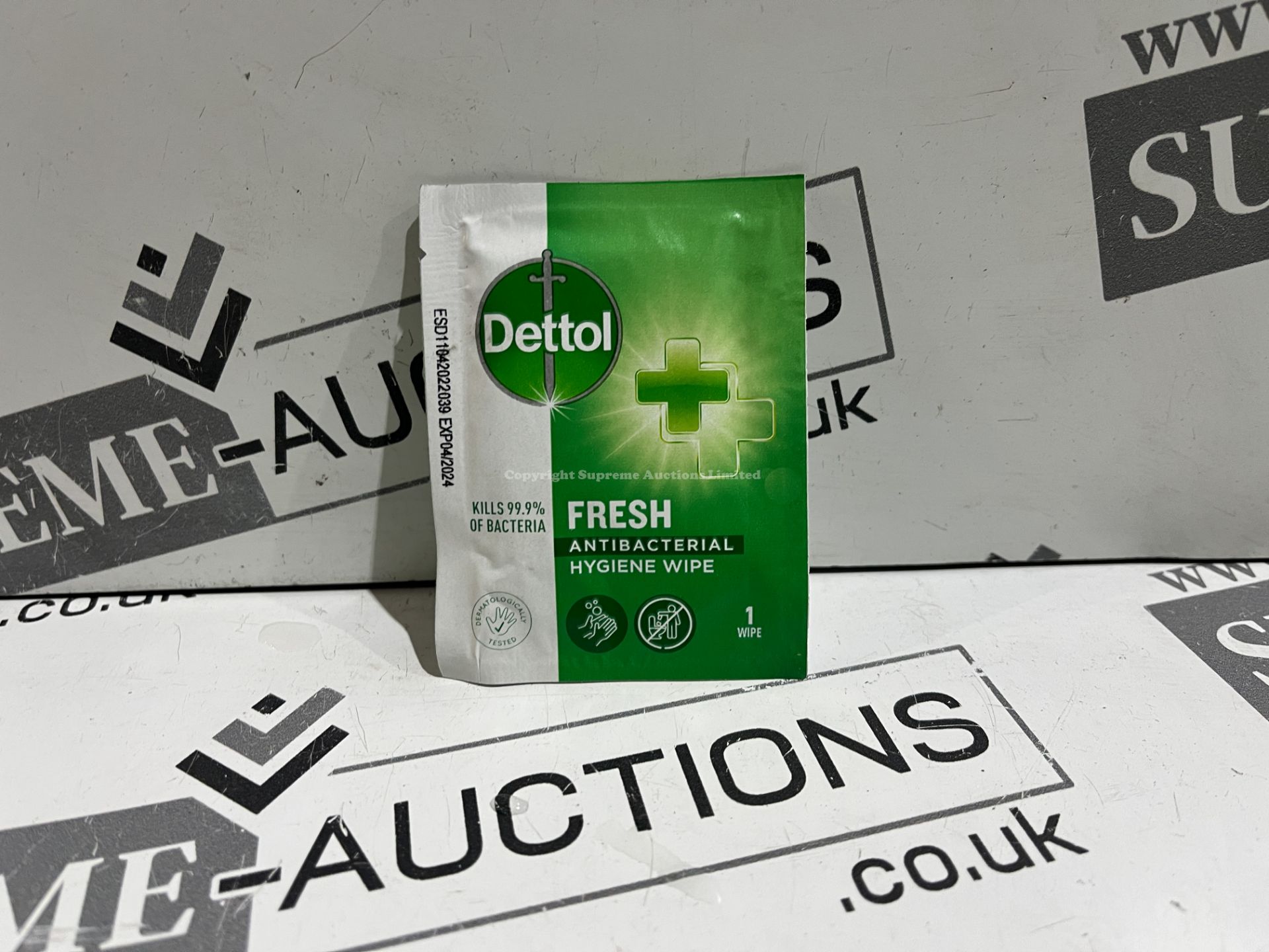 600 X BRAND ENW DETTOL FRESH ANTIBACTERIAL HYGIENE WIPES R9-17