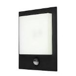 GoodHome lutak Fixed Matt Dark grey Integrated LED PIR Motion sensor Outdoor Contemporary Wall light