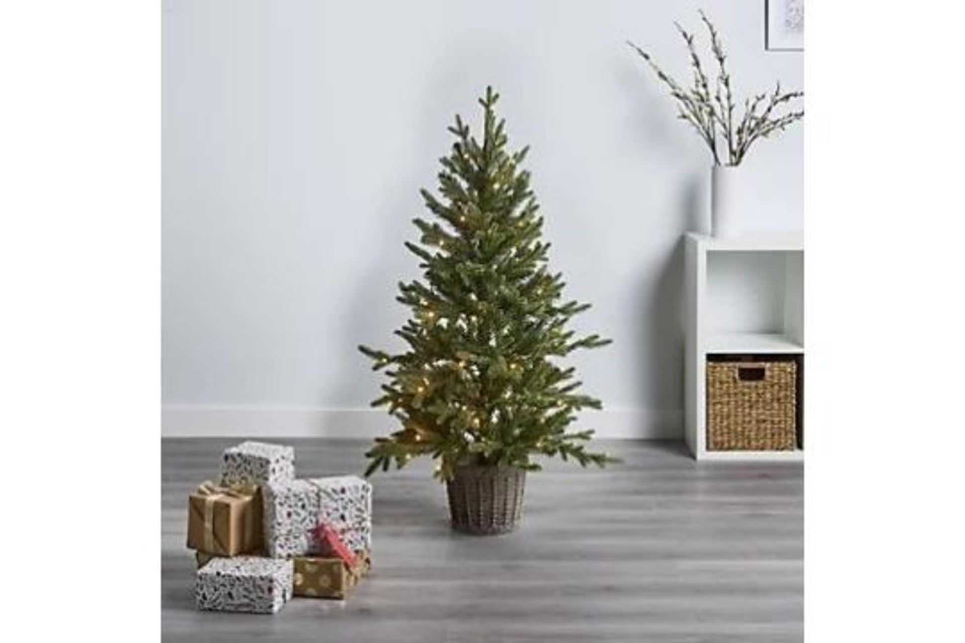 4ft Full Cabrera Warm White LED Natural Looking Pre-lit Artificial Christmas Tree (ER40)