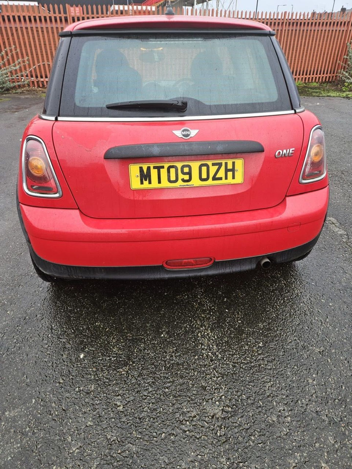 MT09 OZH MINI ONE HATCHBACK - 1.4 One 3dr Engine Size:1400 First Registered:17/07/2009 Mileage 101, - Image 2 of 8