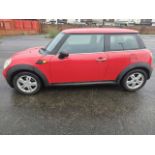 MT09 OZH MINI ONE HATCHBACK - 1.4 One 3dr Engine Size:1400 First Registered:17/07/2009 Mileage 101,