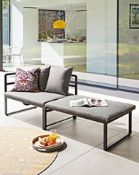 2 X BRAND NEW LUXURY EXTENDABLE PATIO BENCH. RRP £225. This contemporary extendable bench is a multi