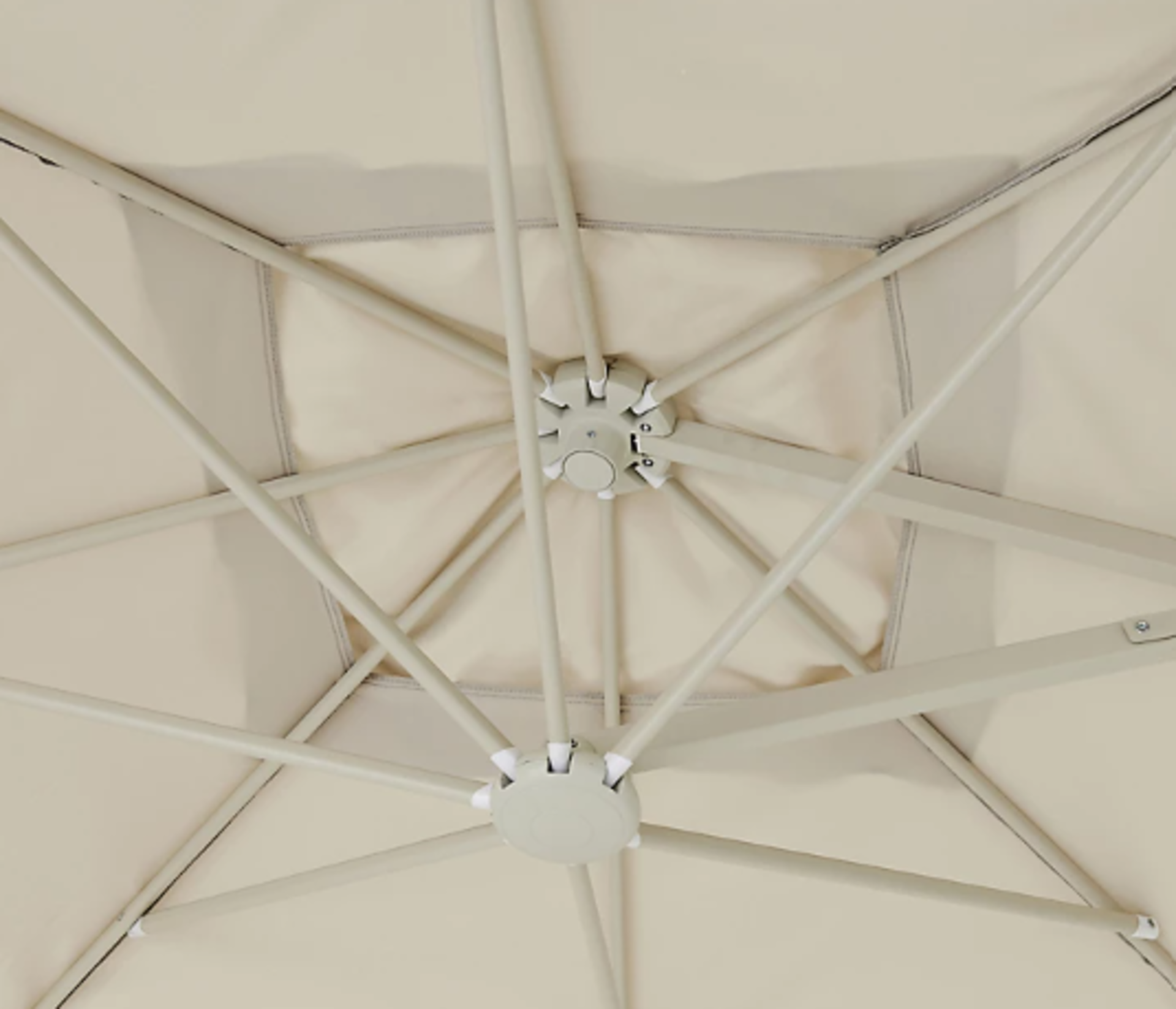 New & Boxed Luxury 2.5m Sand Overhanging Parasol- Sand. This square overhanging parasol provides - Image 6 of 8