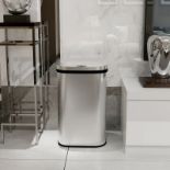 Innovaze Stainless Steel 56L Oval Motion Sensor Trash Can. - R13a.7. sensor-activated lid that opens