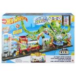 BRAND NEW HOT WHEELS CITY ULTIMATE OCTO CAR WASH PLAYSET