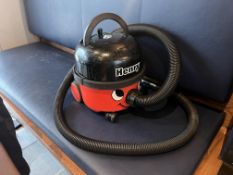 HENRY VACUUM CLEANER