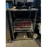 STAINLESS STEEL RACK INCLUDING CONTENTS