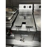 PARRY PSF9 SINGLE TANK ELECTRIC FRYER