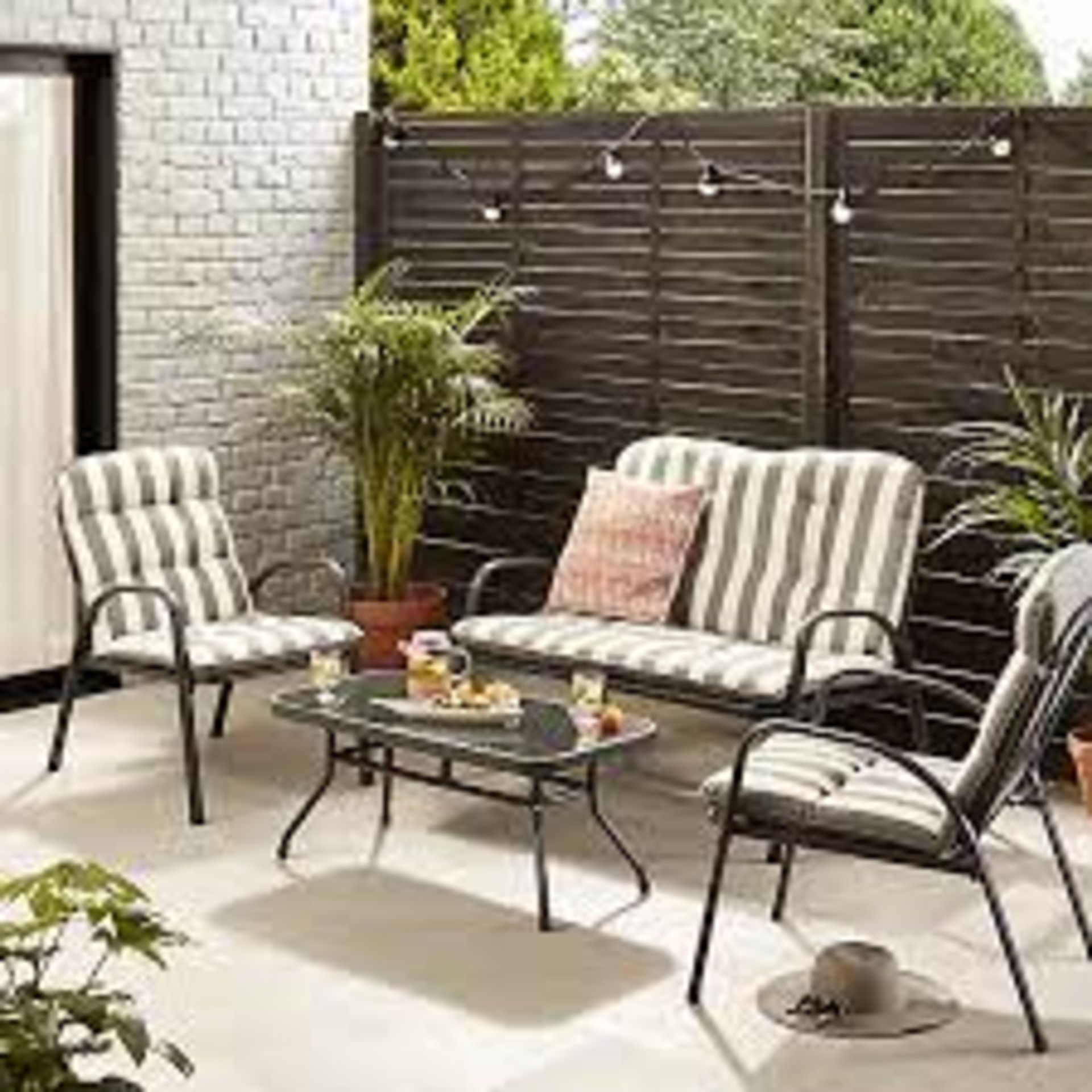 Colorado Grey Metal 4 Seater Coffee set. - ER48. RRP £475.00. This 4 seater set is perfect for - Image 2 of 2