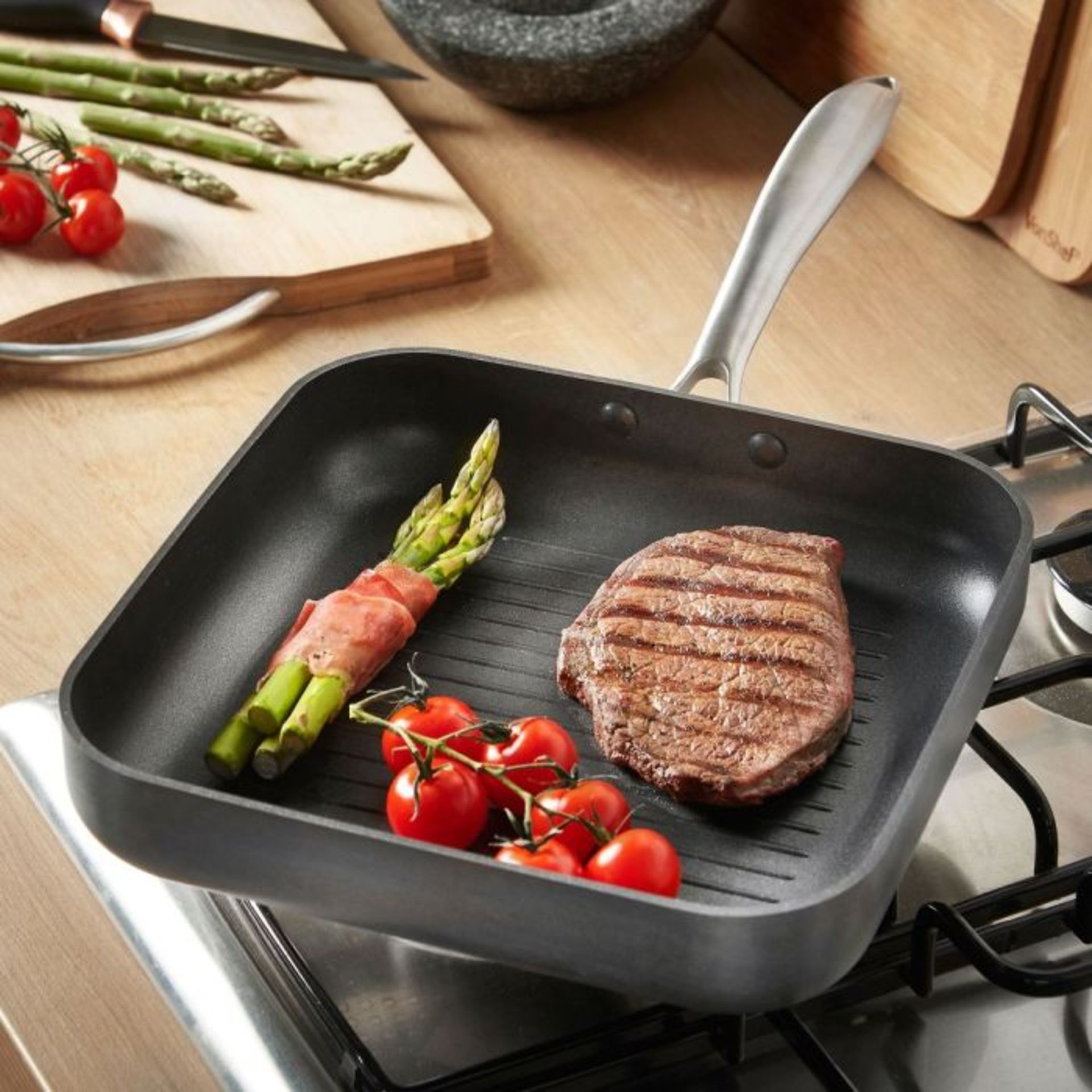 10x NEW & BOXED Hard Anodized Griddle Pan. RRP £19.99 EACH. (963). This hard anodized griddle pan is - Image 4 of 4