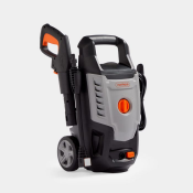 Pressure Washer (ER32) *Design may Vary Featuring a wobble pump for self-priming, the washer is