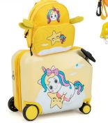 2 PIECES KIDS LUGGAGE SET WITH SPINNER WHEELS AND ANTI-LOSE ROPE-YELLOW. - ER53.
