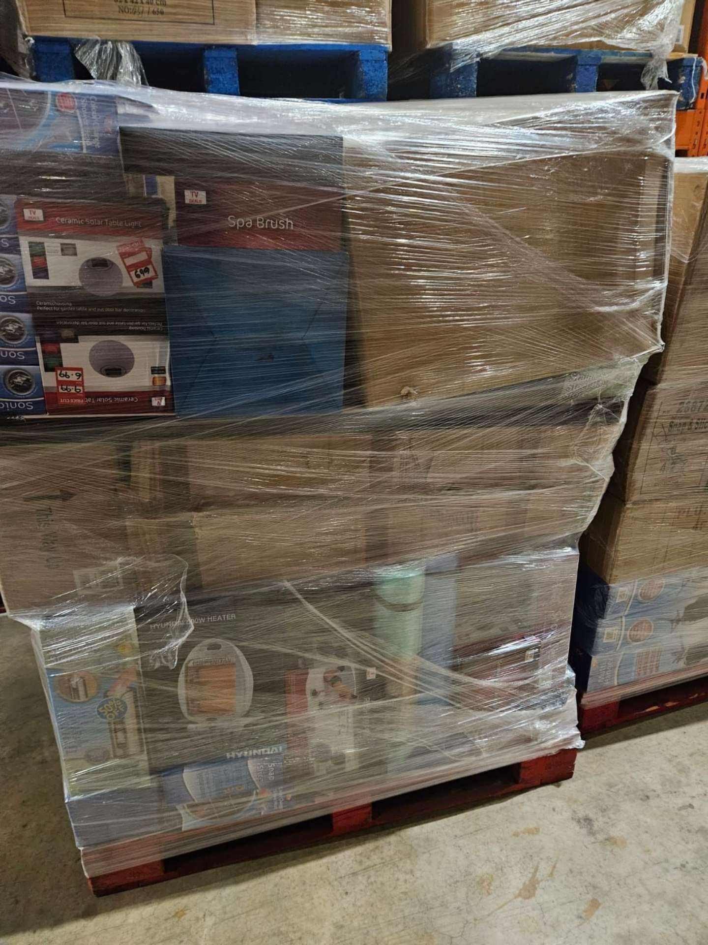 Large Pallet of Unchecked End of Line/Damaged Packaging Supermarket Stock. Huge variety of items