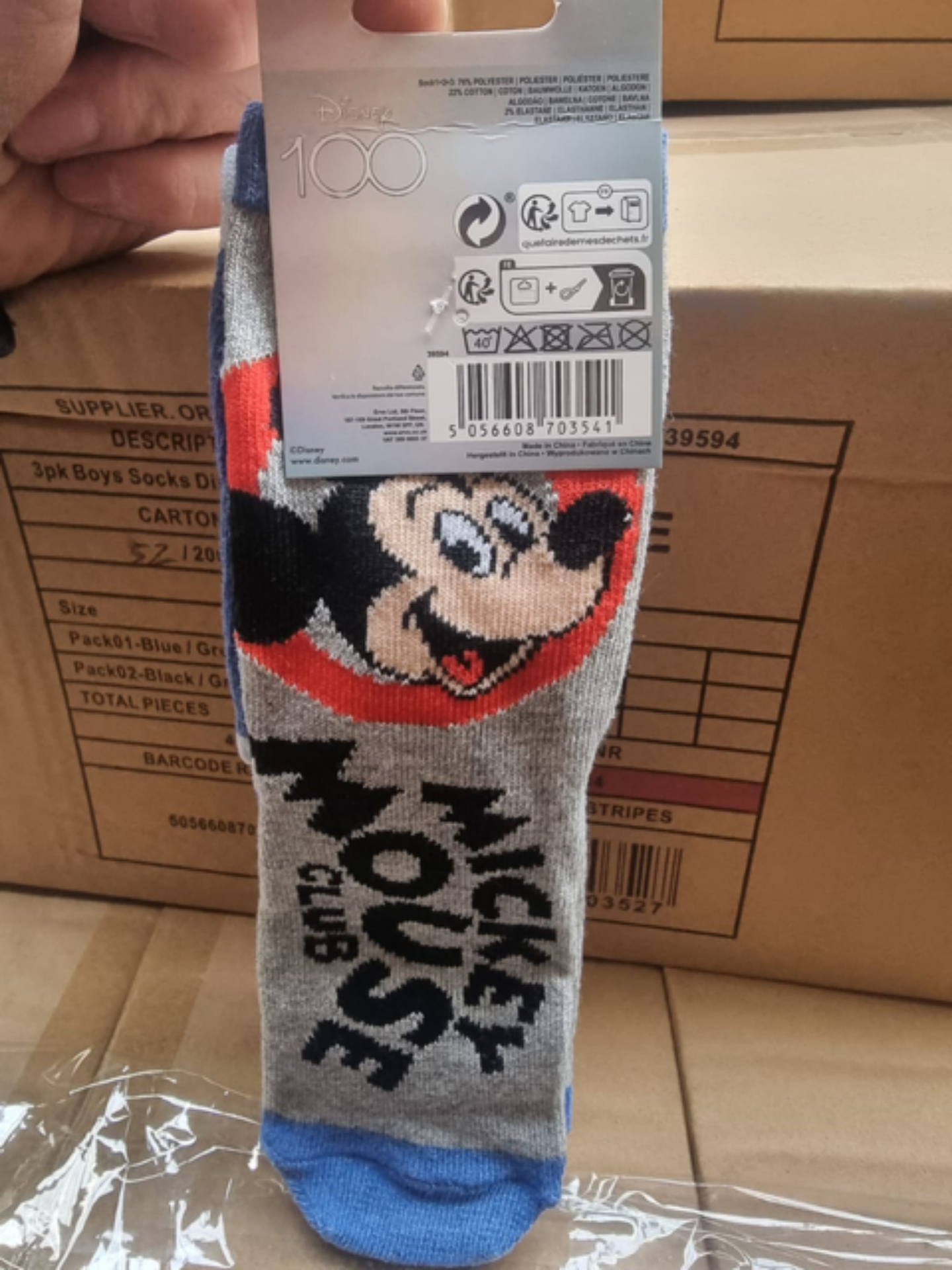 25 X BRAND NEW PAIRS OF MICKEY MOUSE CHILDRENS SOCKS DB
