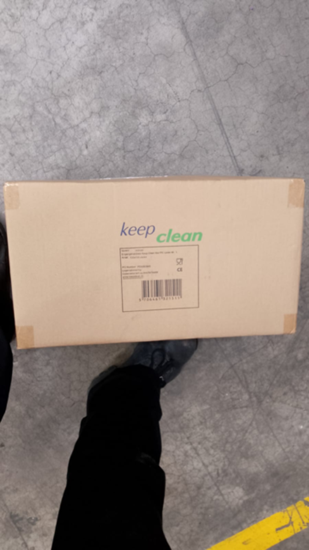 230 X BRAND NEW BOXES OF 10000 KEEP CLEAR POLY GLOVES SIZE LARGE - Image 2 of 2