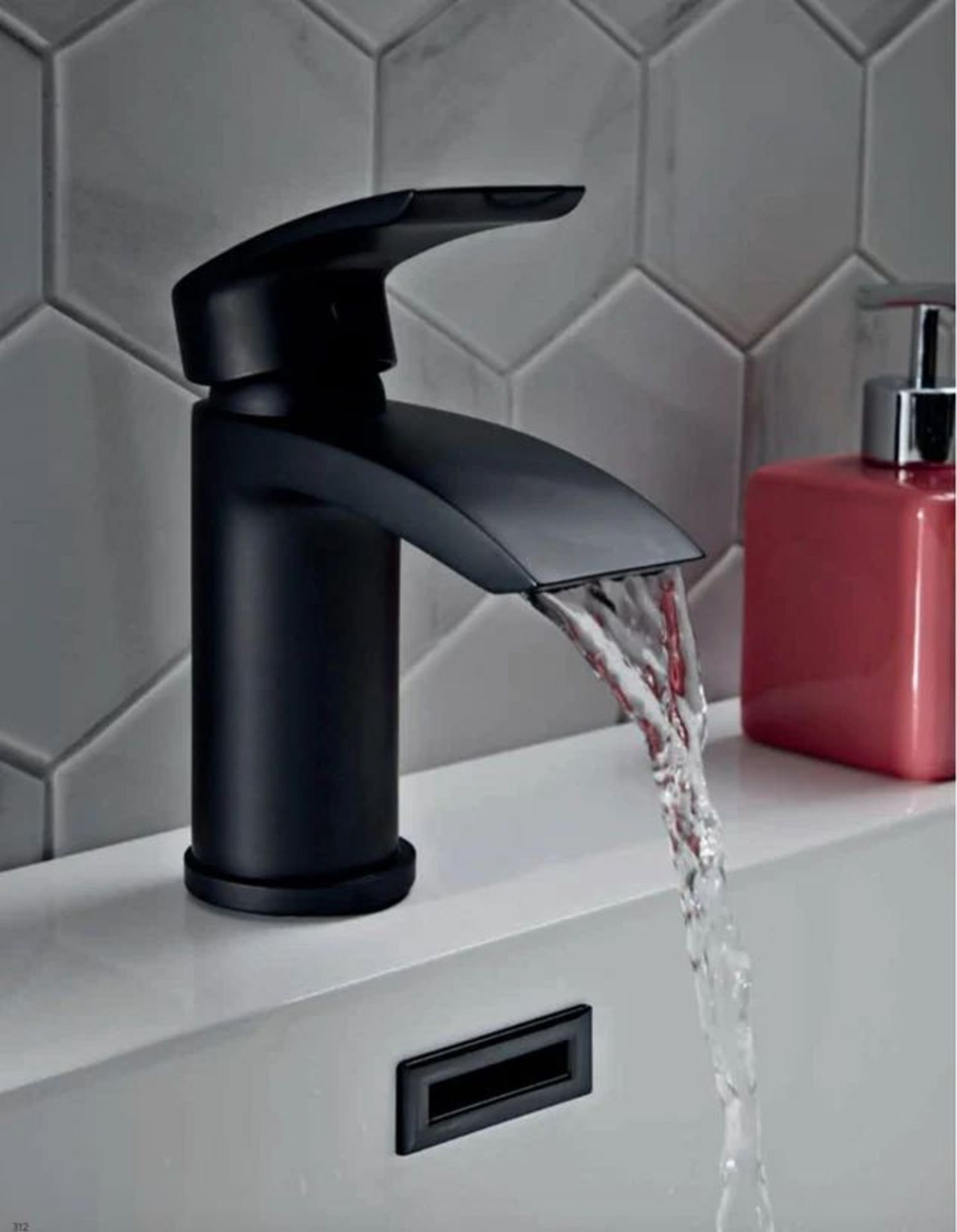 Belini Noir Mini Basin Mixer. - ER46.