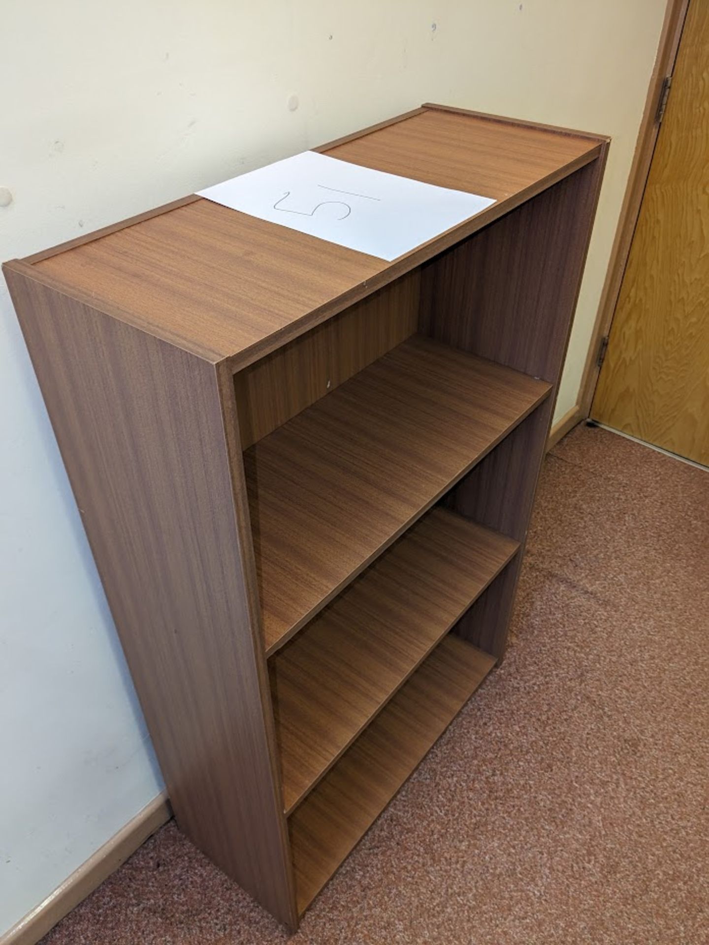 SHELVING UNIT