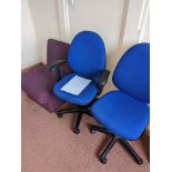 3 OFFICE CHAIRS