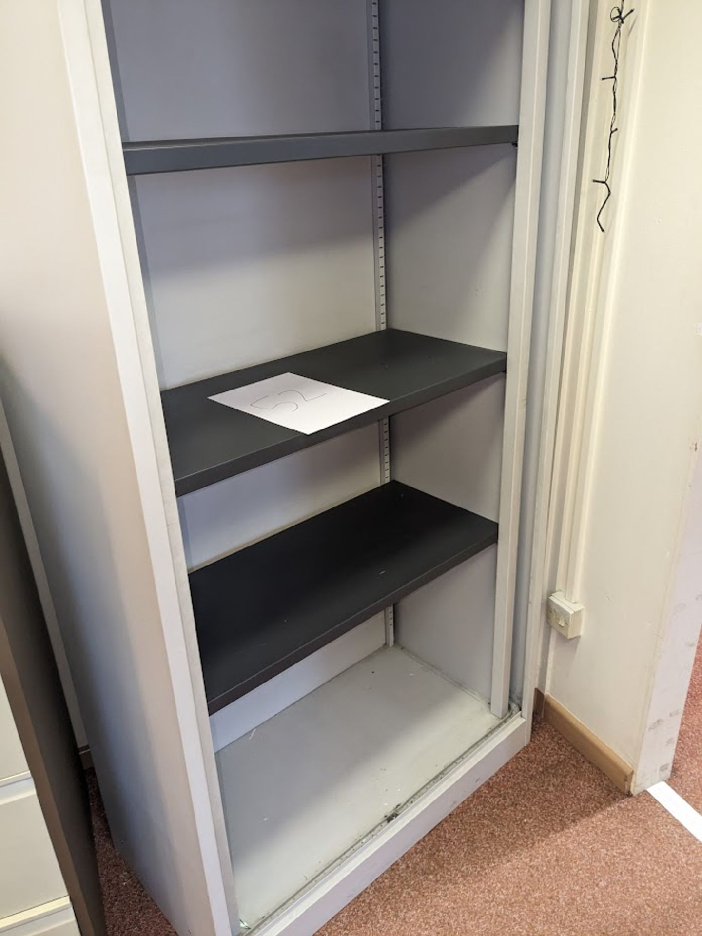 METAL SHELVING UNIT