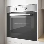 COOKE & LEWIS BUILT- IN SINGLE ELECTRIC OVEN STAINLESS STEEL 595MM X 595MM. - R14.13. Conventional