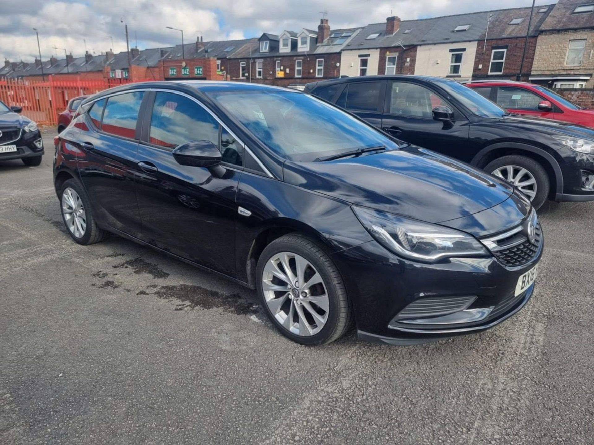 BX16 HWS VAUXHALL ASTRA 1.0T 12V 105 E/F DESIGN Hatchback.   Date of registration: 09/03/2016