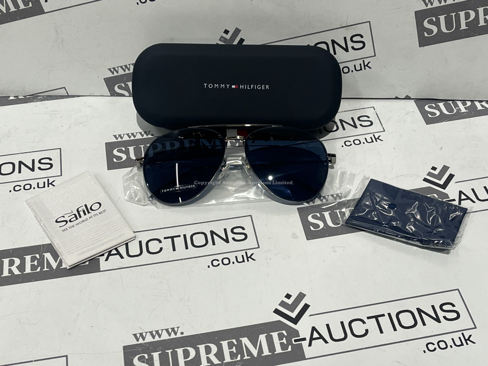 BRAND NEW PAIR OF TOMMY HILFIGER PJP BLUE SUNGLASSES S/R1