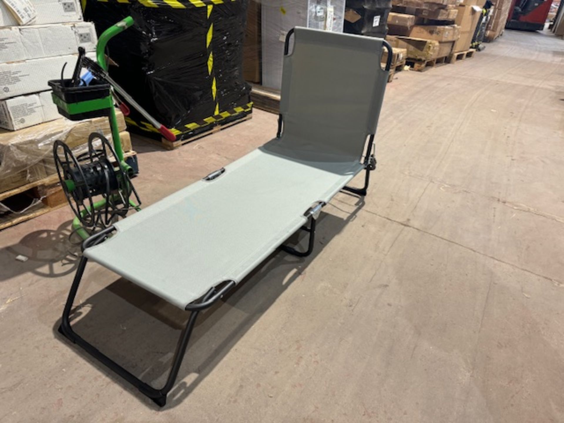 2 X BRAND NEW PREMIUM GREY SUN LOUNGERS R19-4