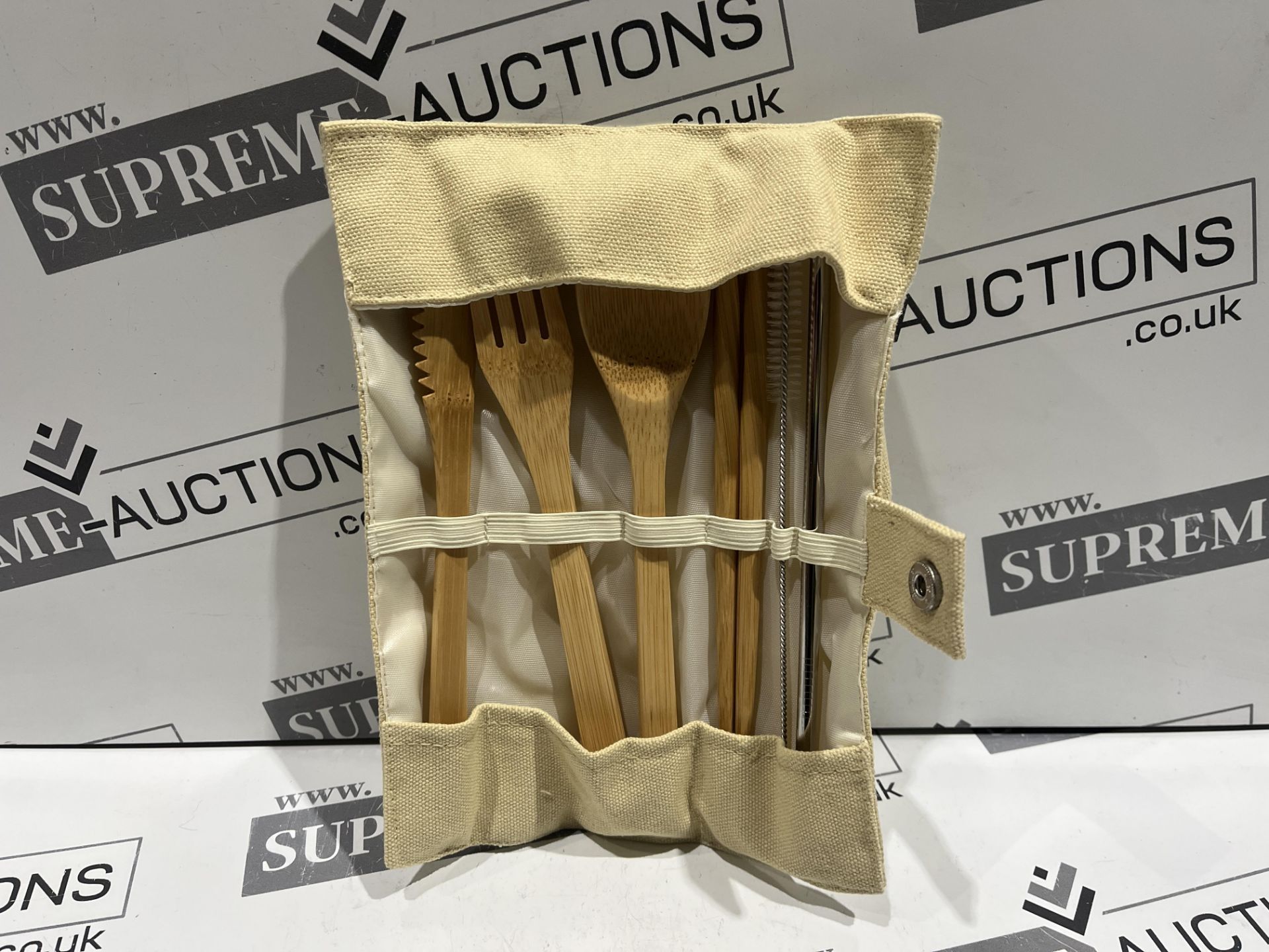 25 X BRAND NEW WAKECUP WOODEN CUTLERY AND CLEANING KITS R9B-6