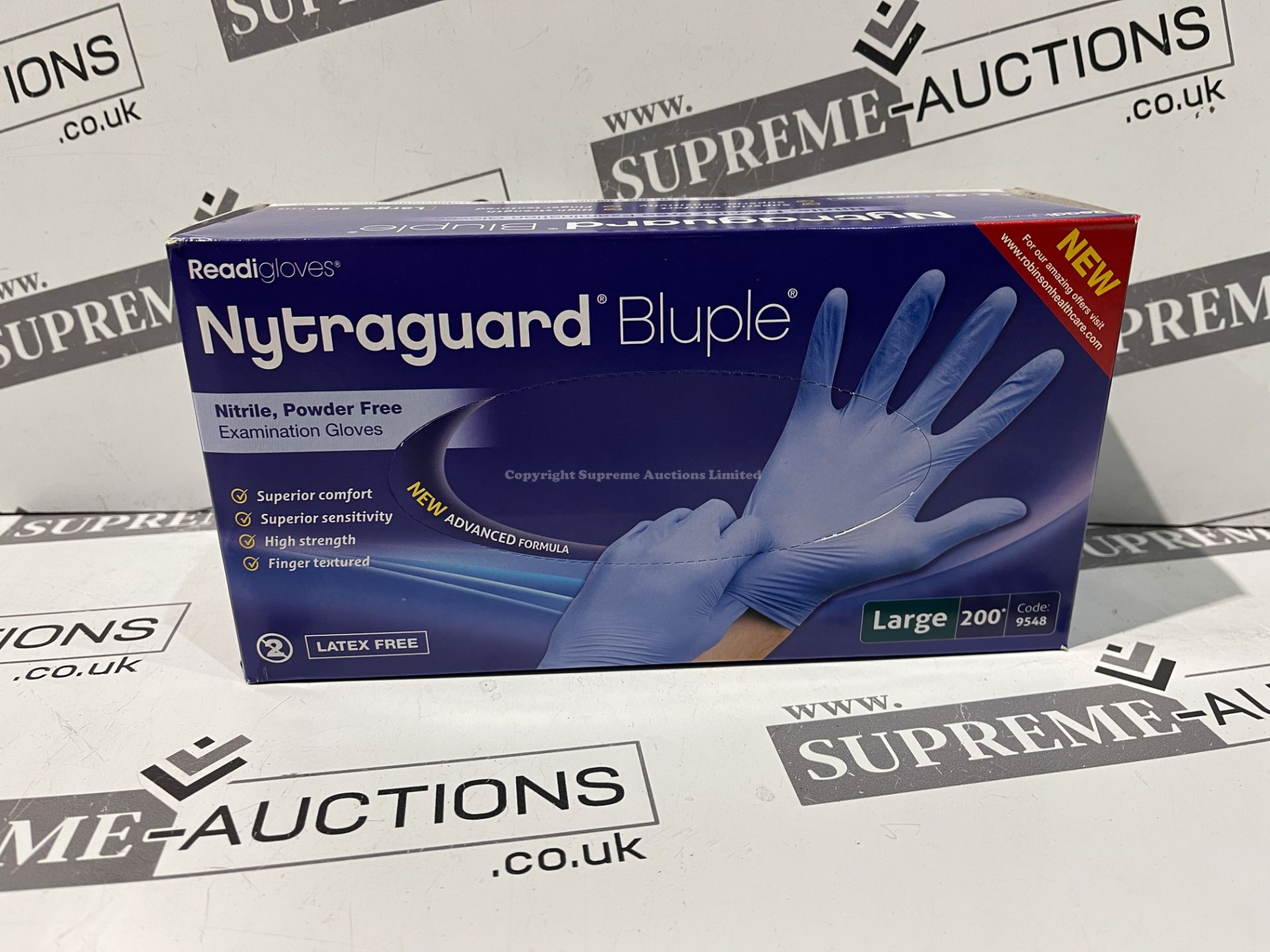 40 X BRAND NEW PACKS OF 200 NYTRAGUARD LATEX FREE BLUE DISPOSABLE GLOVES R4-6