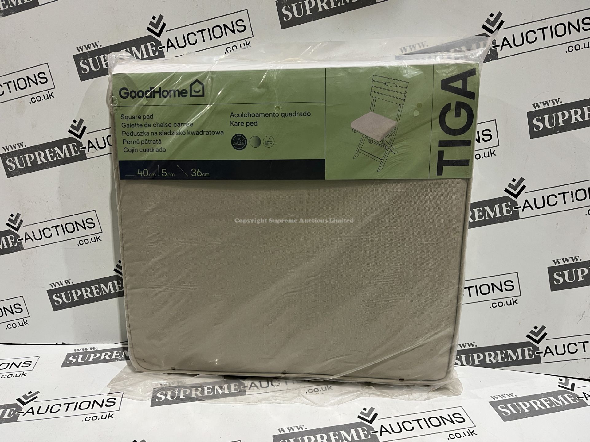 20 X BRAND NEW ASSORTED SQUARE LUXURY SEAT PADS R9-5