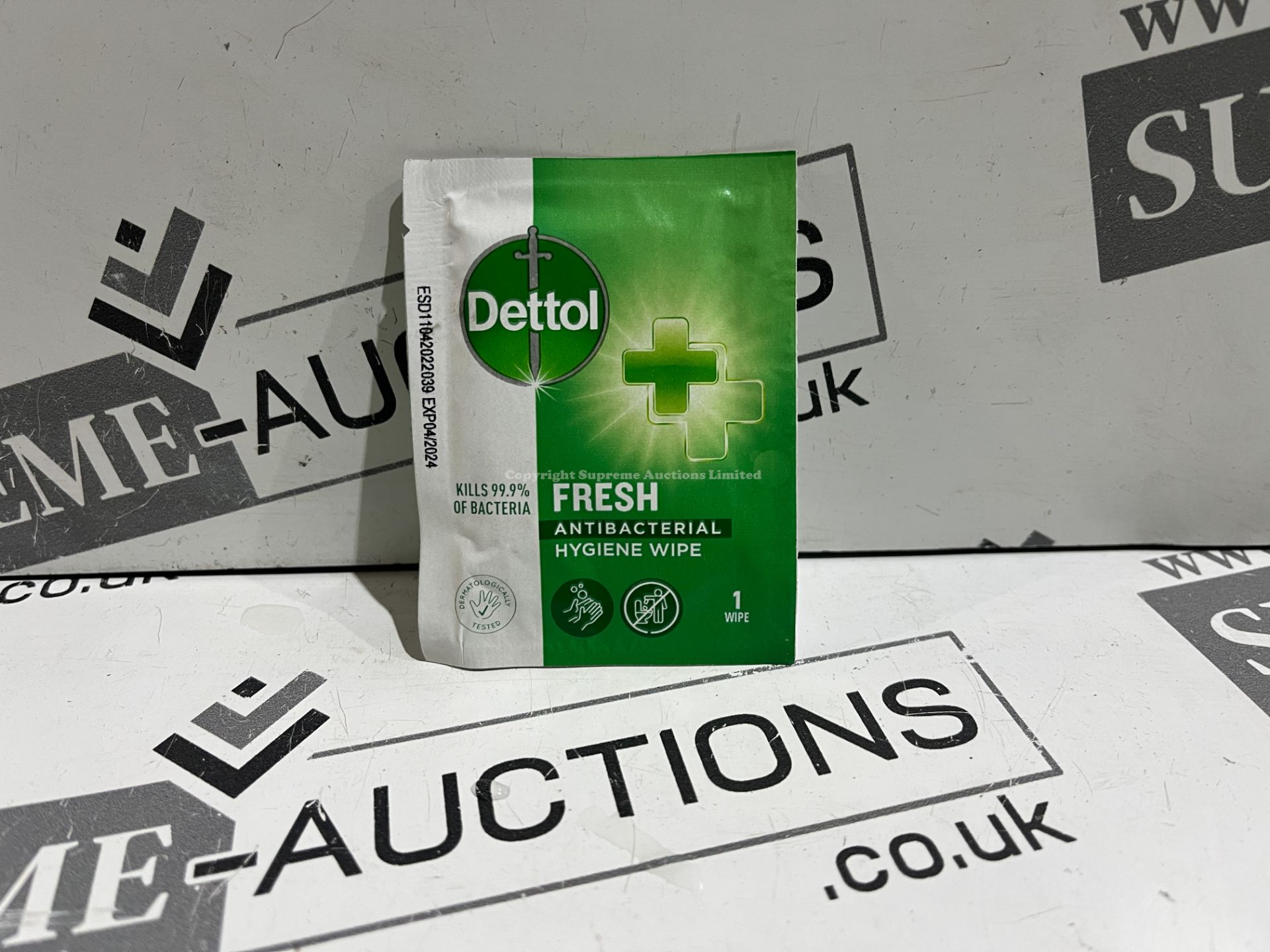 600 X BRAND ENW DETTOL FRESH ANTIBACTERIAL HYGIENE WIPES R9-17