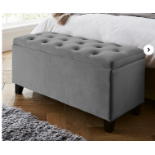 Eloise Velvet Storage Ottoman. - ER20.