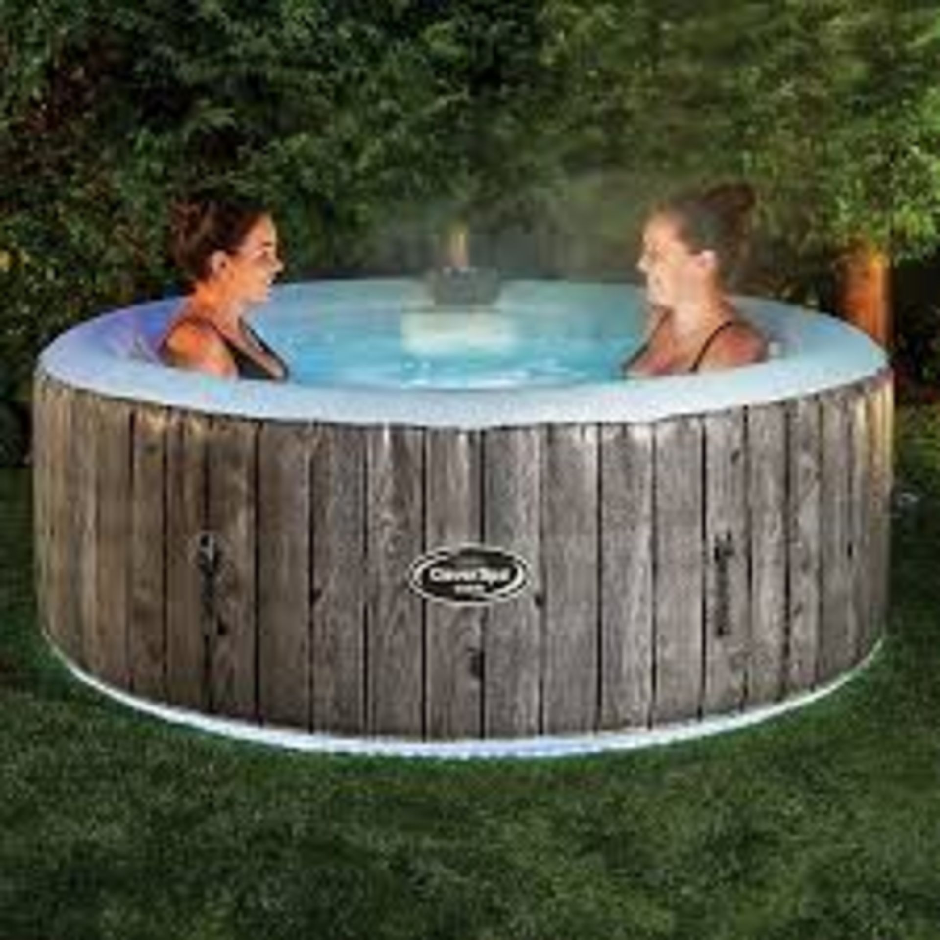 CleverSpa Waikiki Inflatable Hot Tub - Round 4 Person - 180cm. - R14.1.