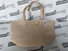 50 X BRAND NEW M AND S LARGE BEACH BAGS RRP £15 EACH R10.7