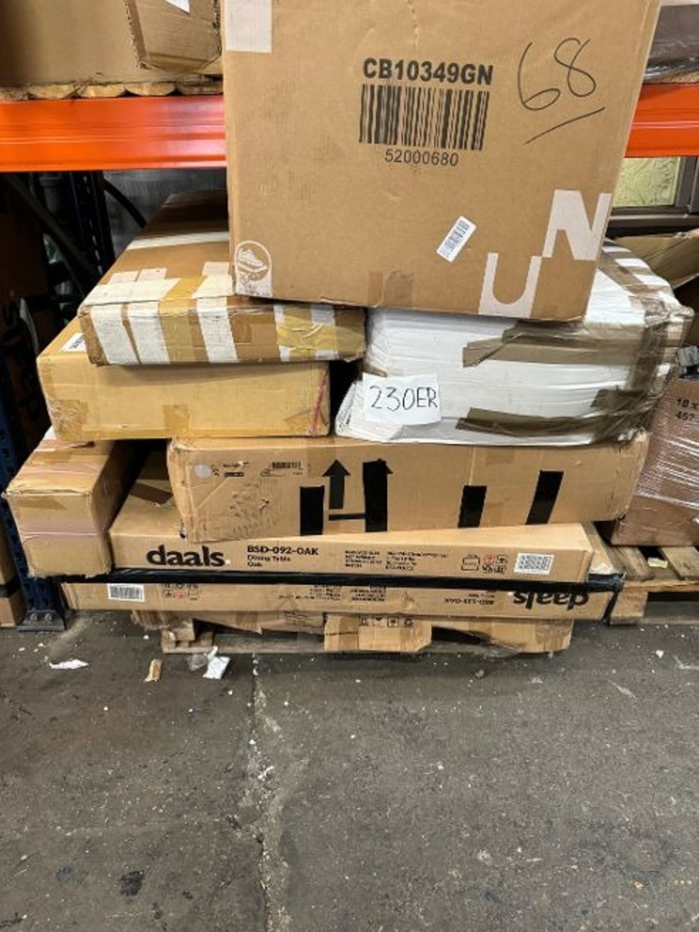 Mixed pallet of customer returns (ER23) Pallet may Contain: Dinning Chairs / Dinning Tables /