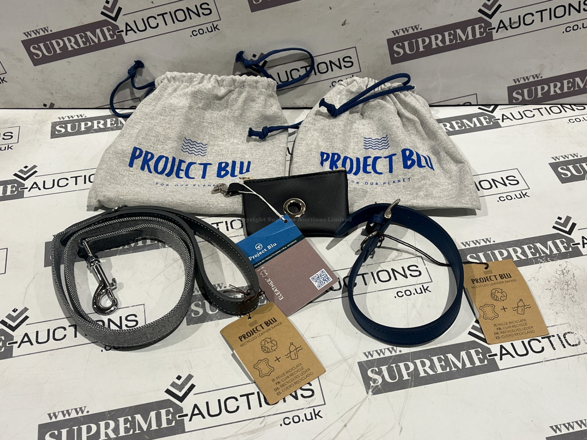30 PIECE ASSORTED PROJECT BLU LOT INCLUDING LEASHES, COLLARS, POOP BAGS ETC S1-12
