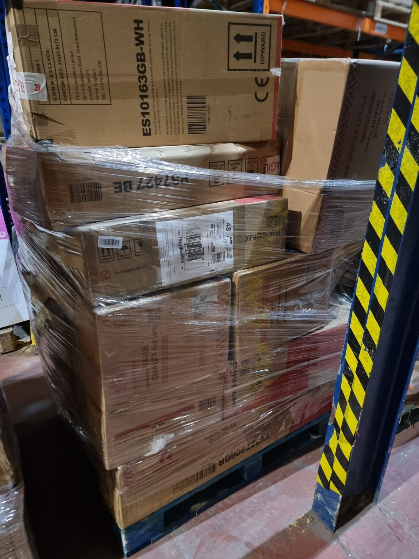 Pallet of Unchecked Internet Returns from A Major UK Online Retailer - RRP Circa £2,500 - Delivery - Bild 10 aus 55