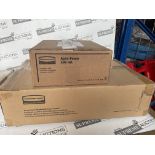 PALLET TO CONTAIN 42 X BRAND NEW PACKS OF 5 RUBBERMAID AUTO FOAM 500ML AND 25 X BRAND NEW LYRECCO