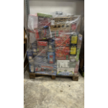 BRAND NEW PALLET OF A LARGE QUANTITY OF ASSORTED CHRISTMAS GOODS (HIGH RETAIL PALLET)